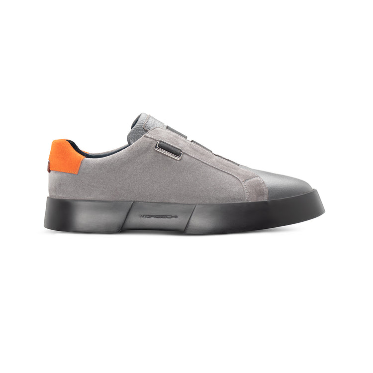 Grey leather Sneaker
